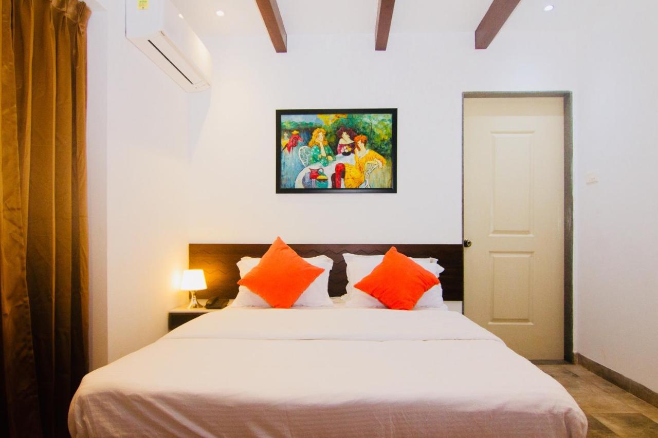 HALF Hotel, Calangute Bagian luar foto