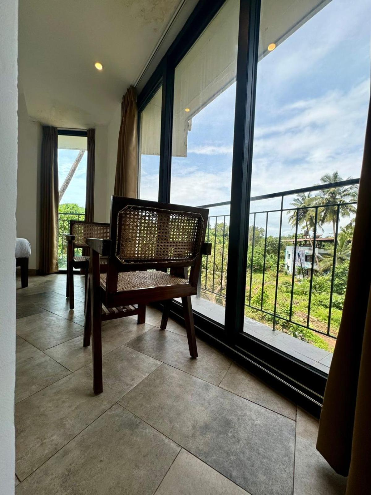 HALF Hotel, Calangute Bagian luar foto