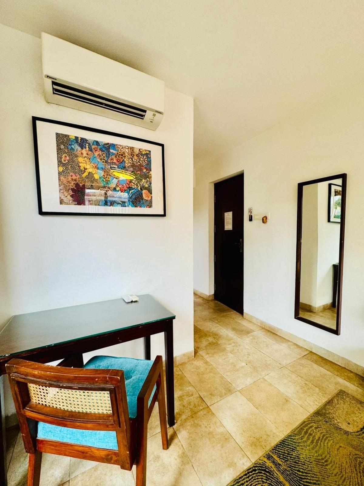 HALF Hotel, Calangute Bagian luar foto