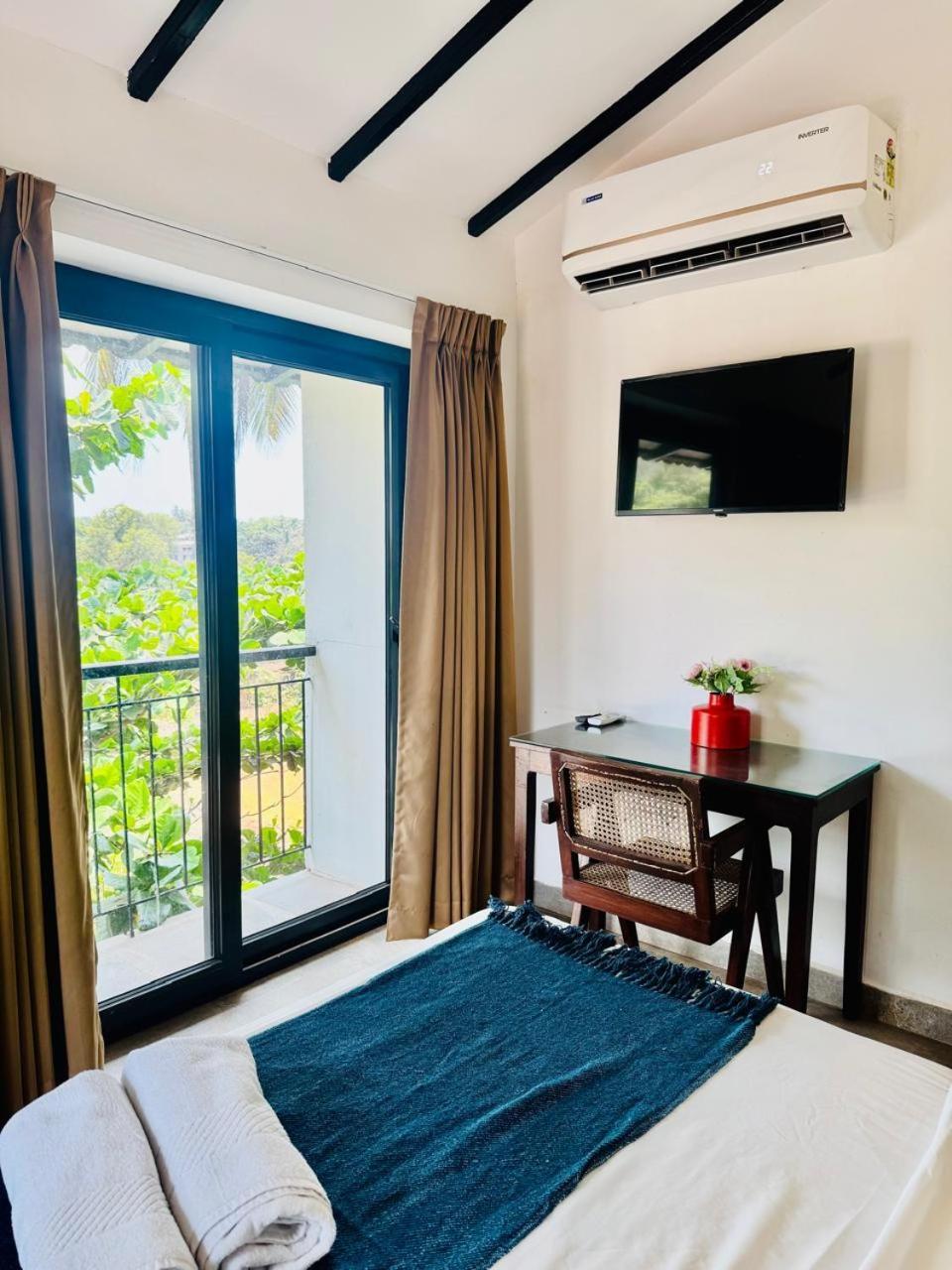 HALF Hotel, Calangute Bagian luar foto