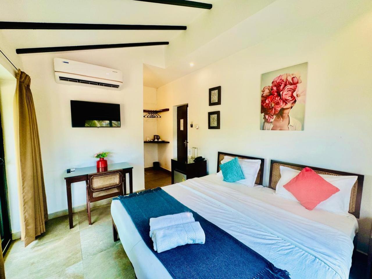 HALF Hotel, Calangute Bagian luar foto